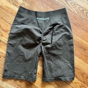 Alphalete amplify biker shorts